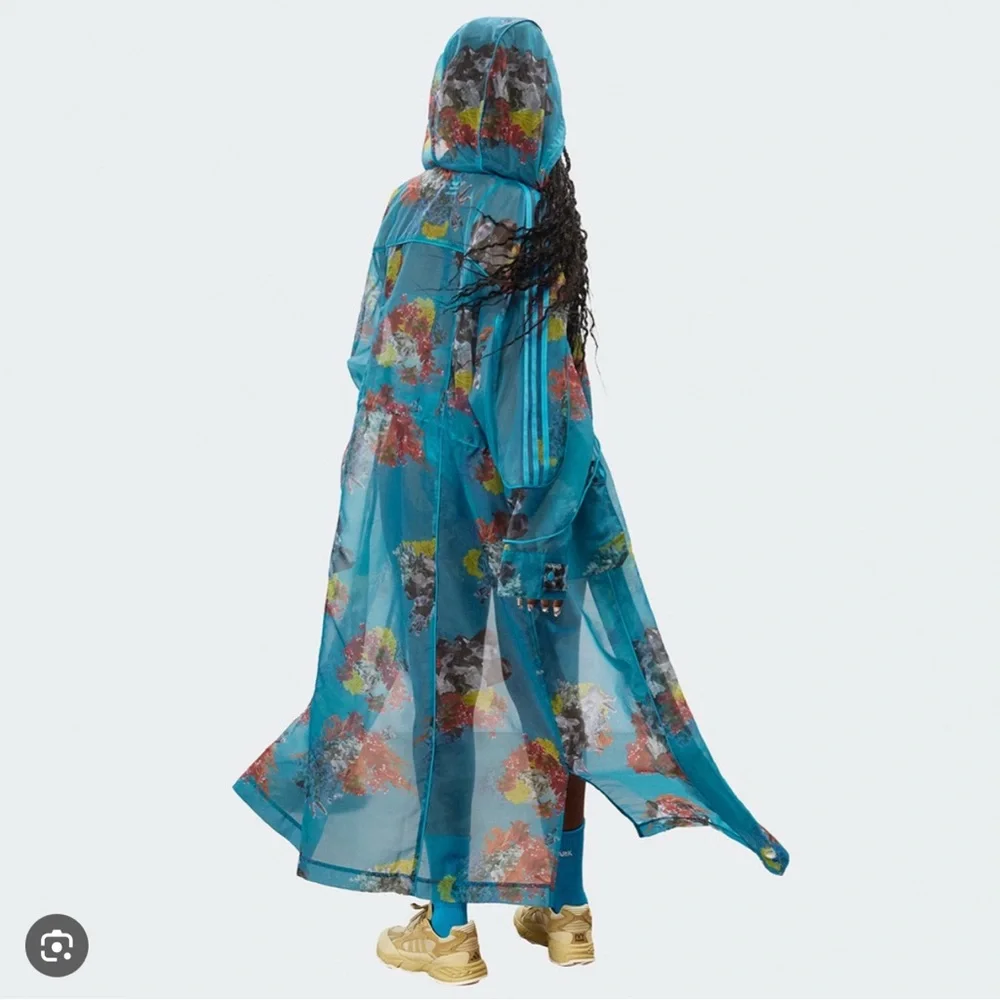 adidas Originals × IVY PARK printed coat in blue XL